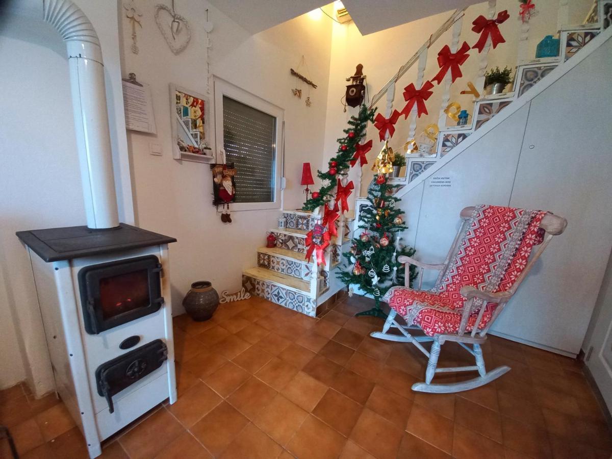Honey Hill Apartment Fruska Gora Cerevic Екстериор снимка